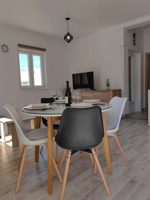 Apartment Marija, New 1Bd Apt With Free Parking Split Luaran gambar